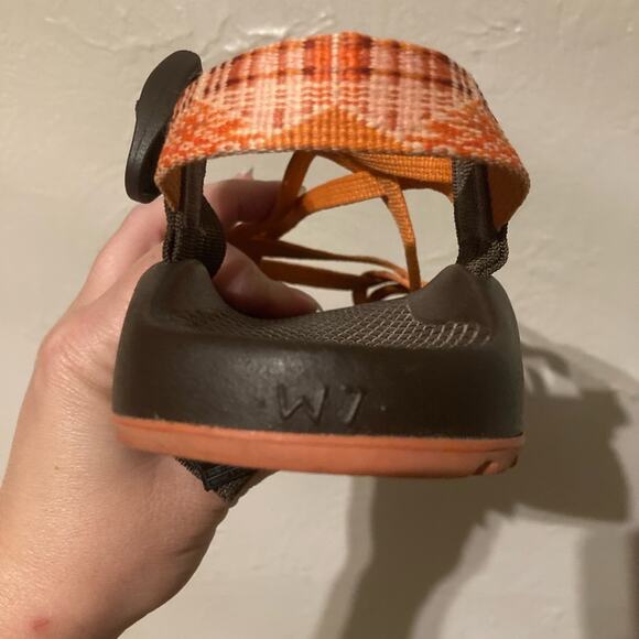 Chaco Sandals Pinkish Orange Color Adjustable Strap Women's 7 - Picture 5 of 6